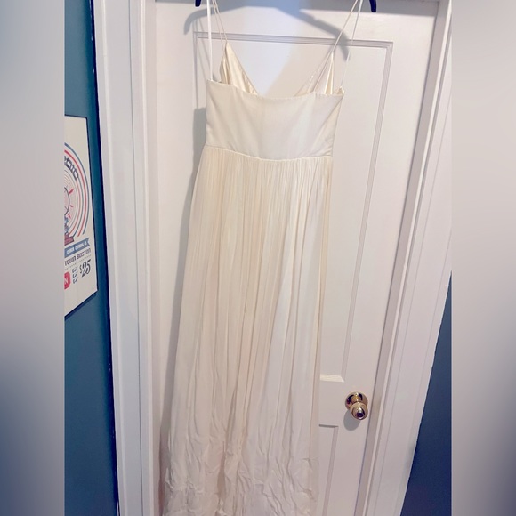 JCrew - Chiffon Wedding dress - size 4 - NWT - Picture 4 of 7